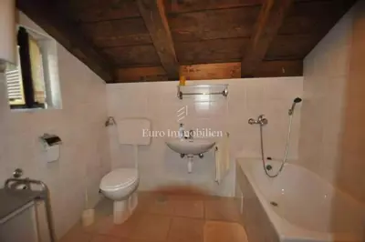 Haus 130 m², Vrbnik - ruhige Lage inmitten von Grün - 13