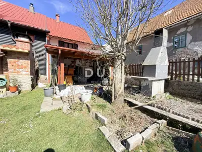 Doppelhaus 110 m², Brestova Draga - Terrasse und Hof - 12