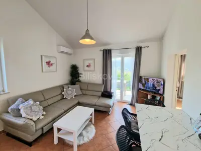 Pag, 2 apartmana, pogled na more, parking - 17