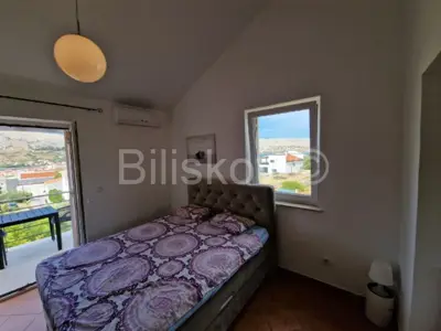 Pag, 2 apartmana, pogled na more, parking - 4