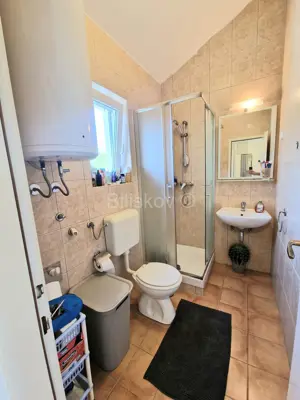 For sale, Pag, 2 apartments, sea view, parking - 13