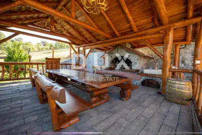 Holzvilla in Kupjak, Pool, Wellness und Blick auf die Berge - 5