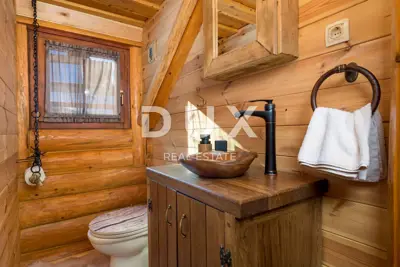Holzvilla in Kupjak, Pool, Wellness und Blick auf die Berge - 19
