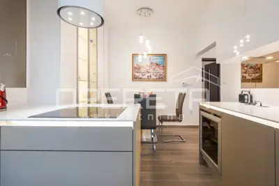 Wohnung 59 m², Gornji Grad - Medveščak, Blick auf die Kathedrale - 6