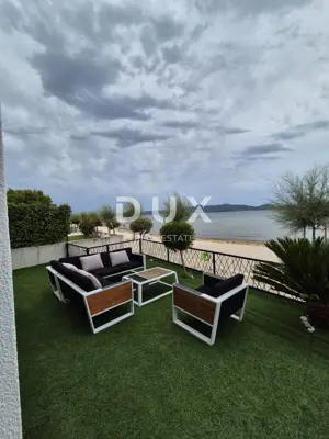 Apartment 170 m², Sukošan - seafront with a private garden - 5