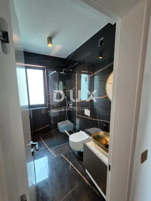 Apartment 170 m², Sukošan - seafront with a private garden - 9