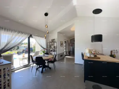 Haus 120 m², Barban, Pool und Blick auf die Učka - 18