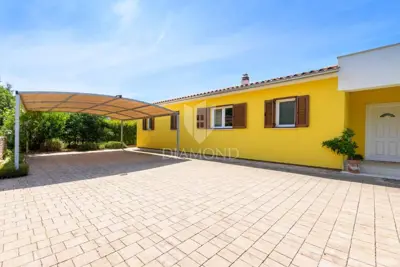 House for sale in Svetvinčenat, 262 m² - 20