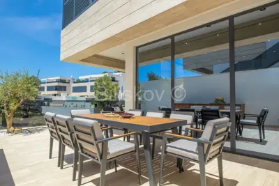 Vila 254 m², Komarna, bazen i panoramski pogled na more - 16
