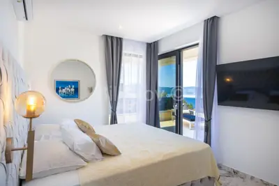 Vila 254 m², Komarna, bazen i panoramski pogled na more - 8