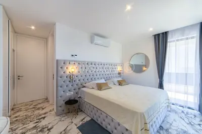 Villa 254 m², Komarna, pool and panoramic sea view - 11