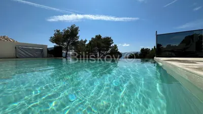 Villa 254 m², Komarna, pool and panoramic sea view - 2