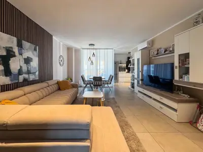 Modern apartment with a view of the old town of Labin - 3
