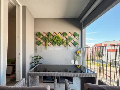Modern apartment with a view of the old town of Labin - 13