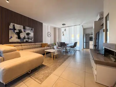 Modern apartment with a view of the old town of Labin - 4