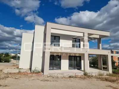 Haus zum Kauf in Vodice, 191,6 m² - 5