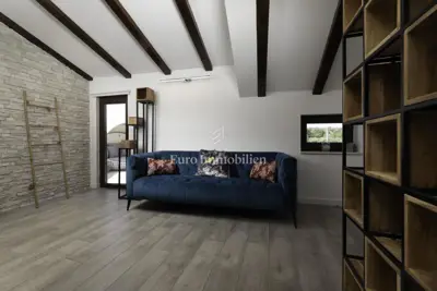 Villa 257 m², Vrbnik na Krku - bazen i terasa - 21
