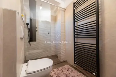 Villa 257 m², Vrbnik na Krku - bazen i terasa - 22