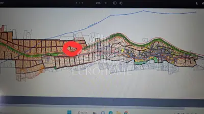 Grundstück 4.100 m², Kolan - an der Grenze der Bauzone - 4