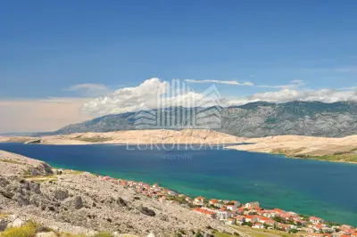 Land 4,100 m², Kolan - along the boundary of the construction zone