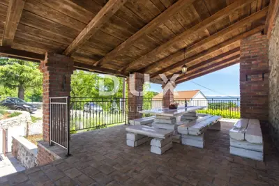 Immobilie 564 m², Veprinac - drei Häuser und Pool - 21