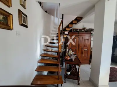 Semi-detached house 92 m², Oprić - panoramic sea view - 12