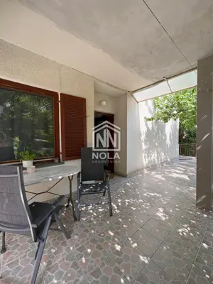 Doppelhaus 230 m², Vodice - 3 Apartments und Studio - 7