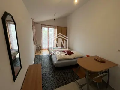 Doppelhaus 230 m², Vodice - 3 Apartments und Studio - 21