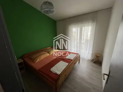 Doppelhaus 230 m², Vodice - 3 Apartments und Studio - 18