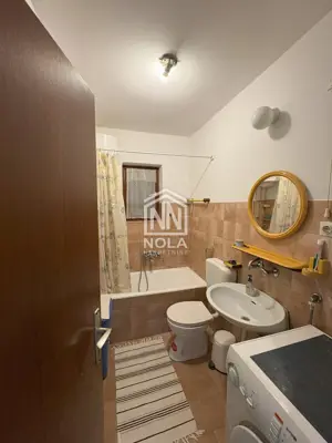 Doppelhaus 230 m², Vodice - 3 Apartments und Studio - 13