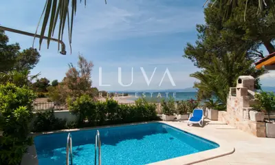 Kuća 180 m², Supetar - prvi red do mora - 3