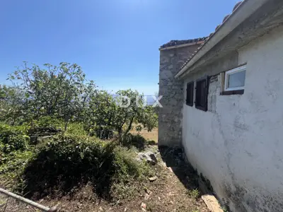 Haus 570 m², Lovran - 4 Objekte zur Renovierung - 9