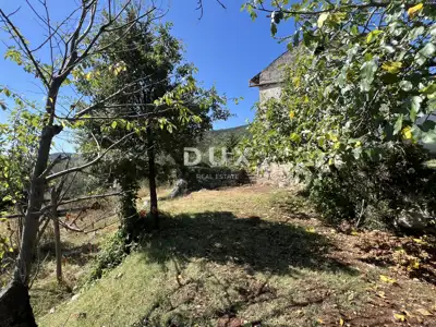 Haus 570 m², Lovran - 4 Objekte zur Renovierung - 12