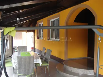 Kuća 230 m², Hrgovljani - mirna lokacija i velika okućnica - 9