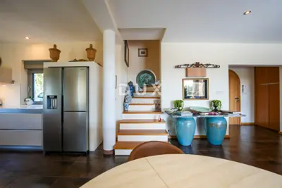 Labin, Haus 213,03 m², Pool, großer Garten, 3 Schlafzimmer - 11