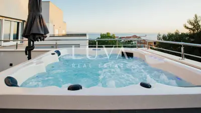 Podstrana, Split, Luxushaus mit Pool zur Miete - 2