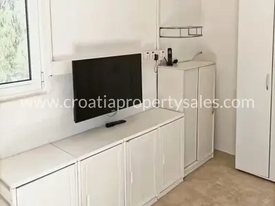 Građevinsko zemljište 1.280 m², otok Hvar - blizu mora - 13