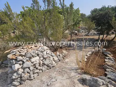 Građevinsko zemljište 1.280 m², otok Hvar - blizu mora - 5