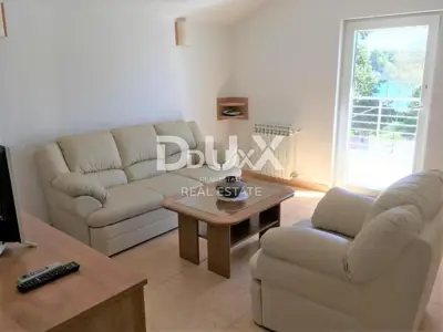 ZADAR, BRODARICA - Villa mit 6 Wohnungen und Geschäftsraum - 9