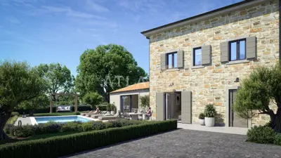Kamena kuća 90 m², Višnjan - bazen i mirna okućnica