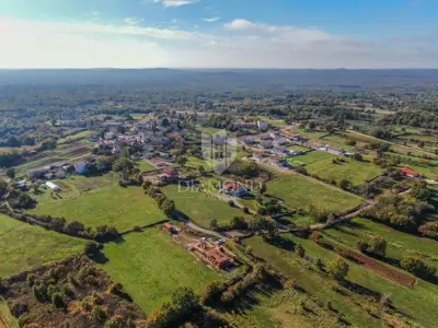 Building plot 1,065 m², Rovinj - permit and project
