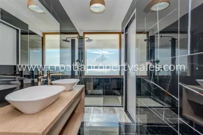 Vila 445 m², Makarska - luksuzna lokacija uz more - 9