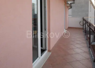 Split, Kila, Doppelhaushälfte zu verkaufen, 3 Wohnungen - 11