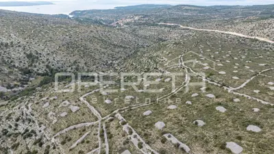 Land plot for sale in Bobovišća - 11