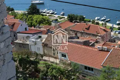 ŠIBENIK - Steinhaus im Herzen der Altstadt - 6