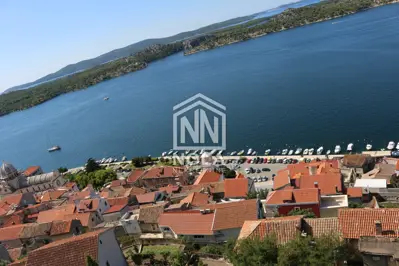 ŠIBENIK - Steinhaus im Herzen der Altstadt - 7