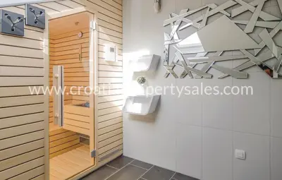 Vila 318 m², Poluotok Pelješac - prvi red do mora - 13