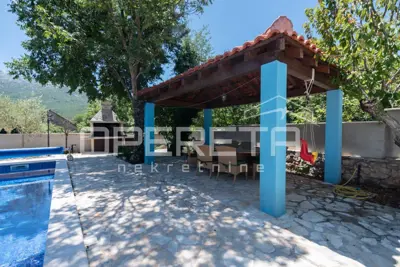Villa 280 m², Dugopolje - quiet location and pool - 3
