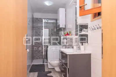 Villa 280 m², Dugopolje - quiet location and pool - 11