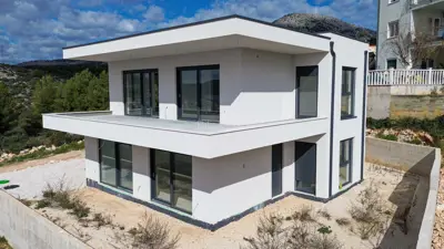 Zu verkaufen: Modernes Haus mit Meerblick, Seget - 9